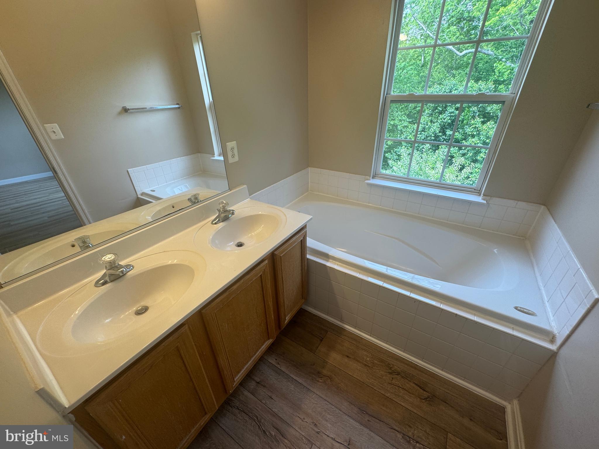 FOREST PARK - Residential Lease