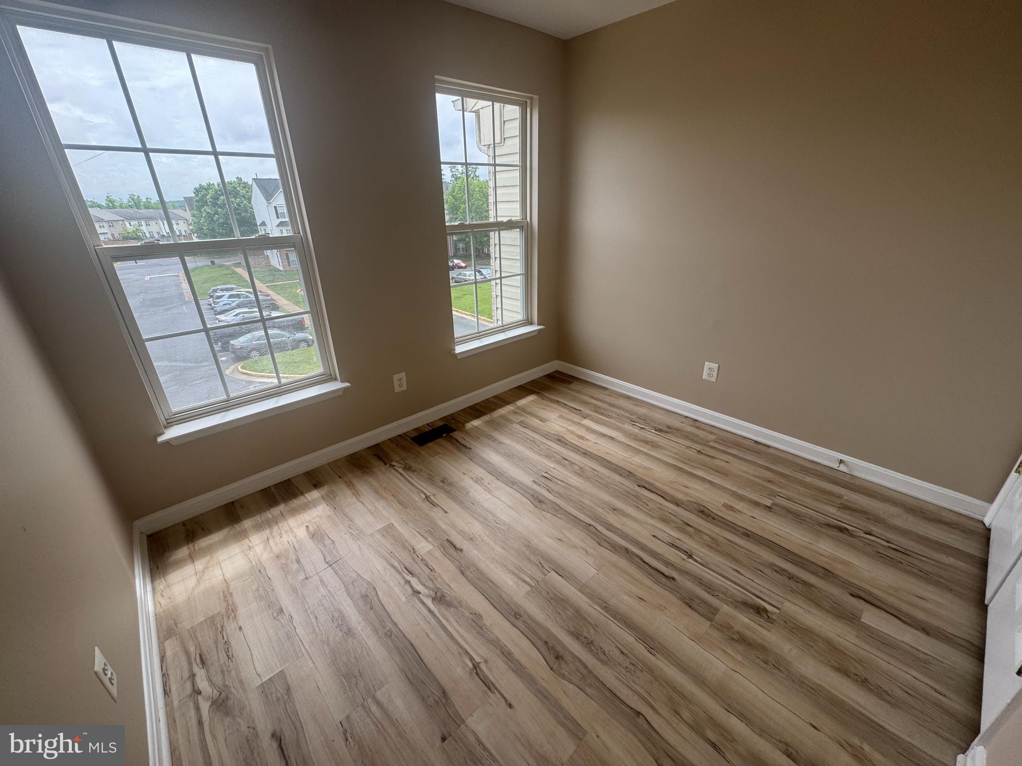 FOREST PARK - Residential Lease