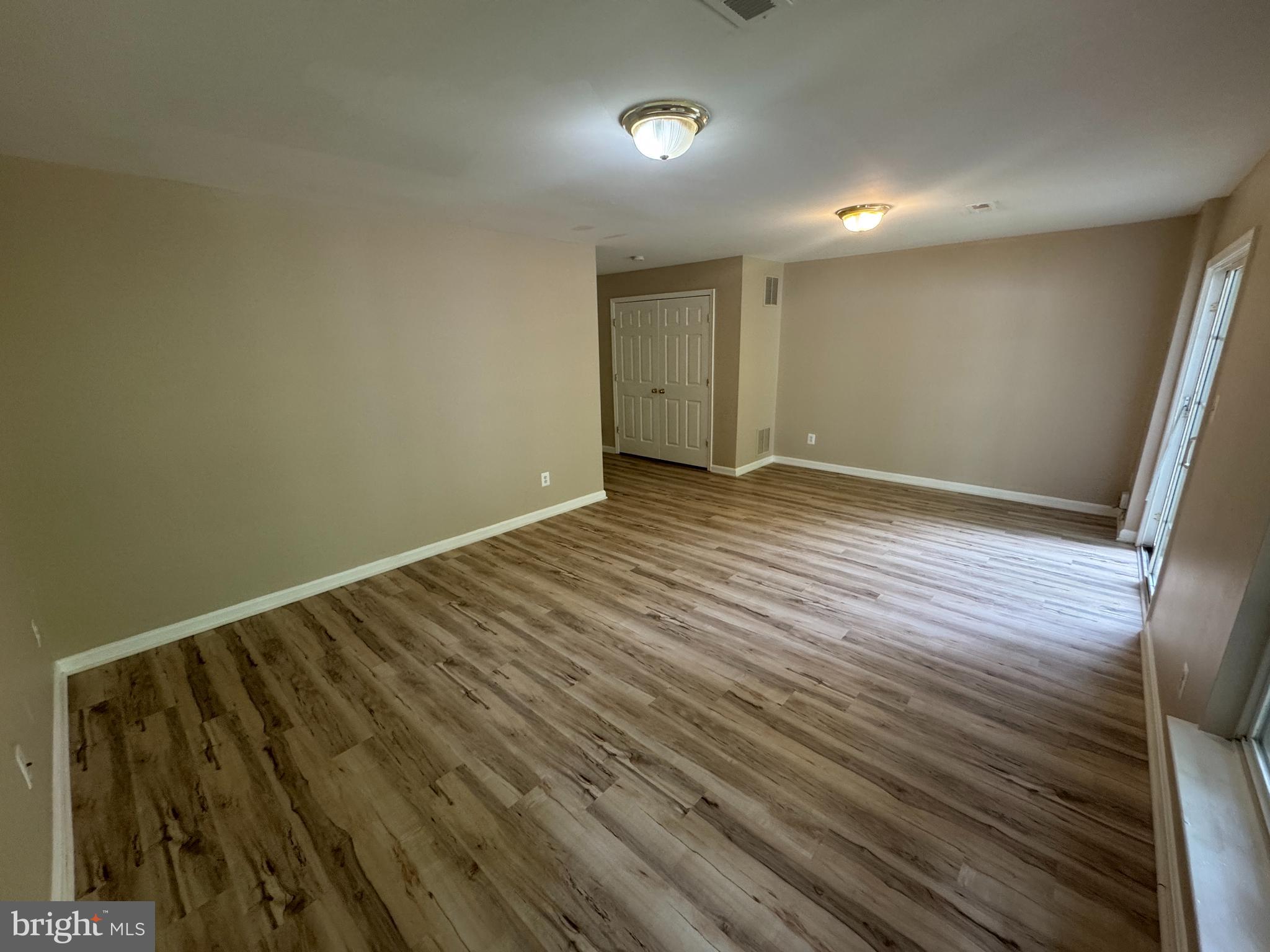 FOREST PARK - Residential Lease