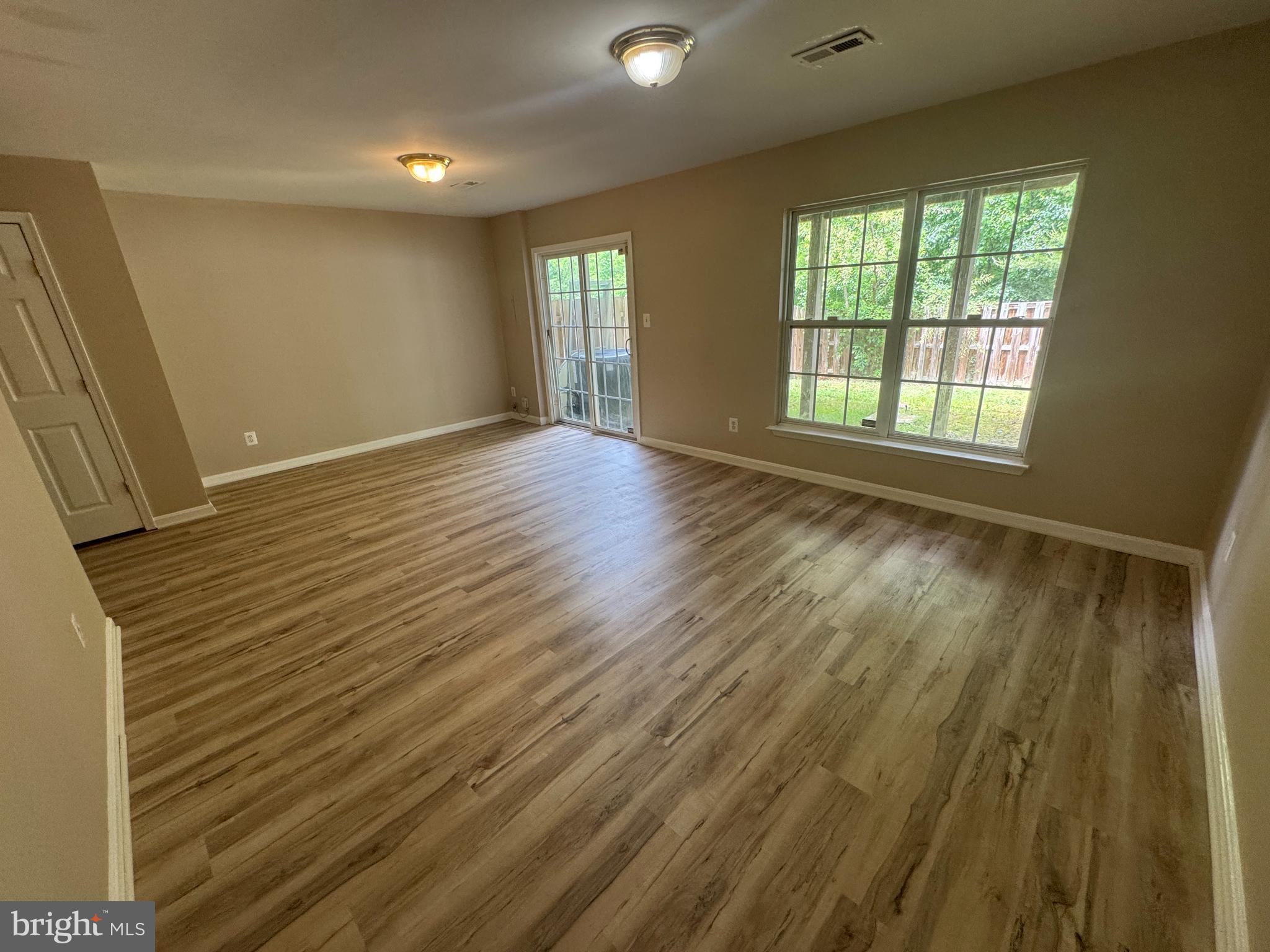 FOREST PARK - Residential Lease