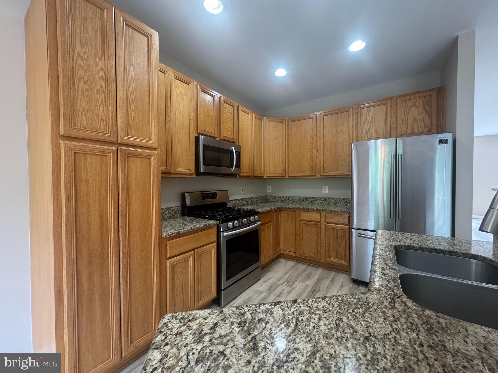 FOREST PARK - Residential Lease