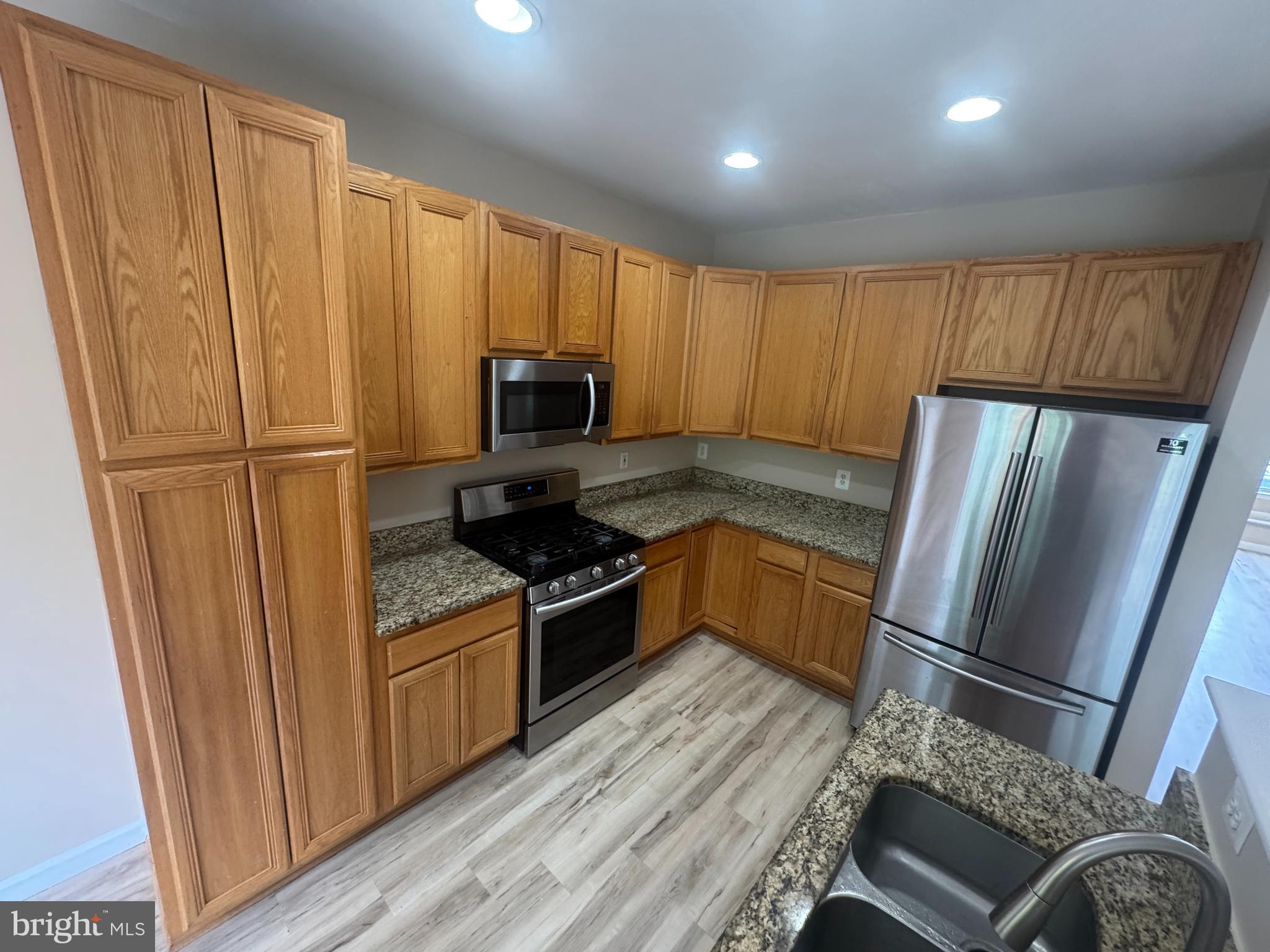 FOREST PARK - Residential Lease