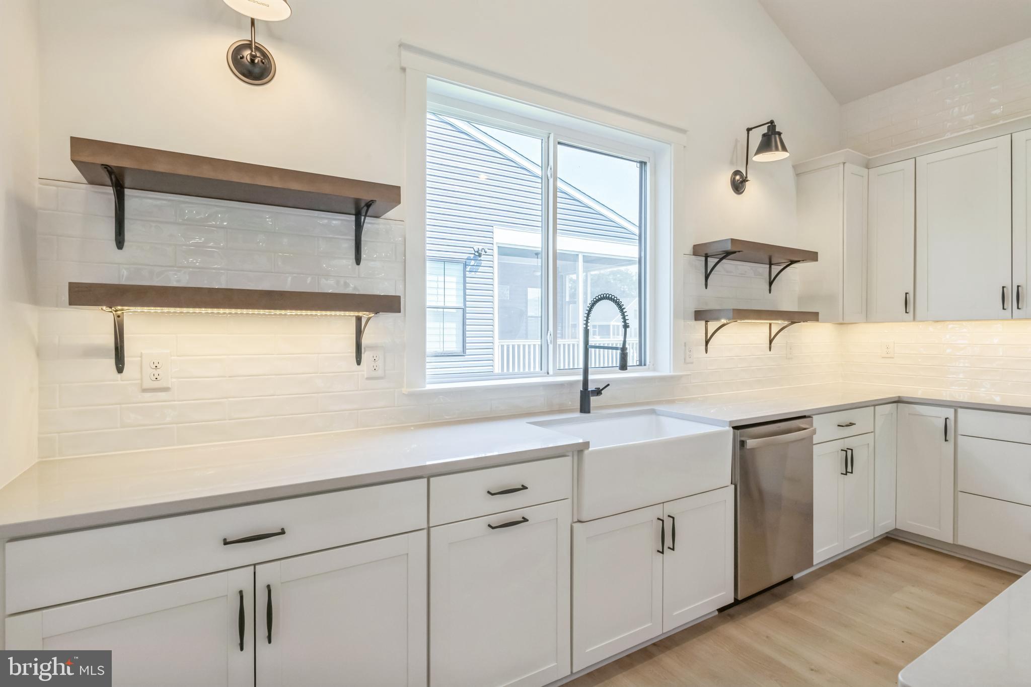 20430 SKIPJACK DRIVE