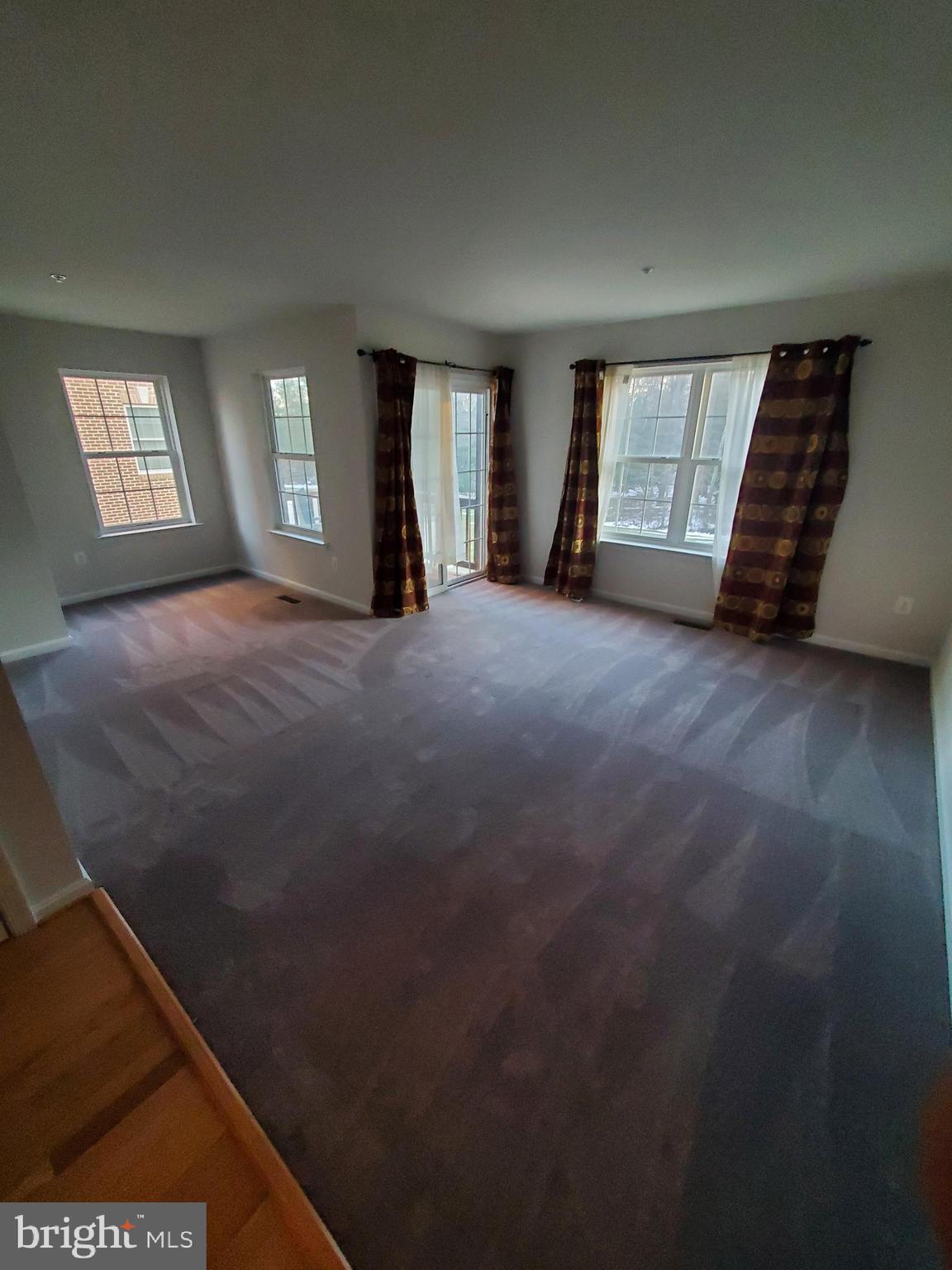 ST CHARLES SUB - SHEFFIELD - Residential Lease