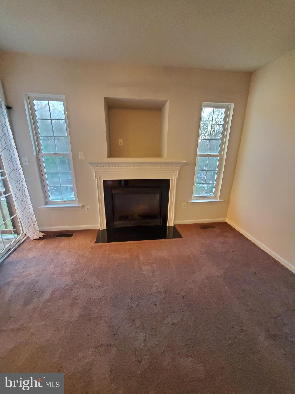 ST CHARLES SUB - SHEFFIELD - Residential Lease