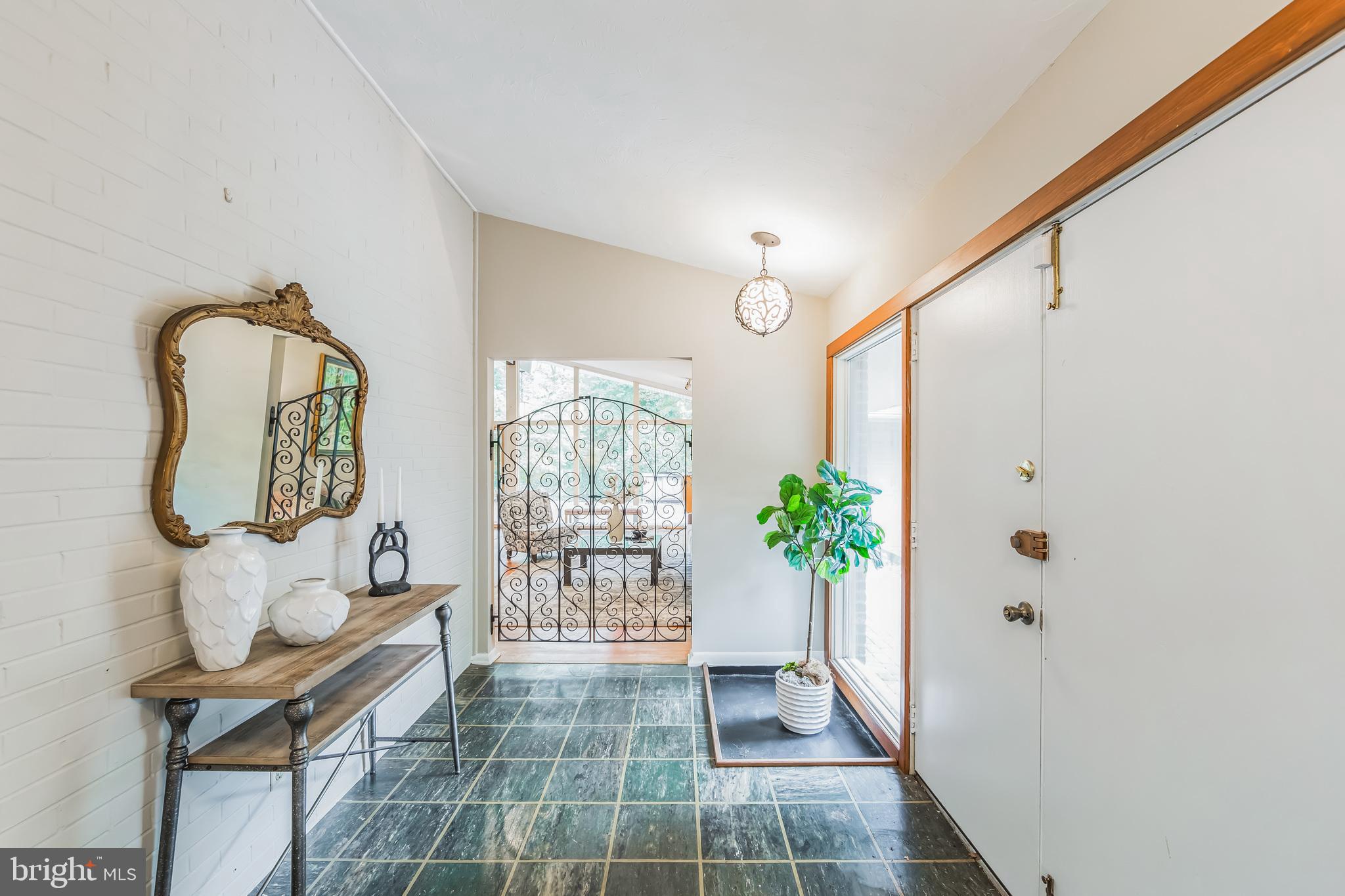 WHITFORD HILLS - Residential