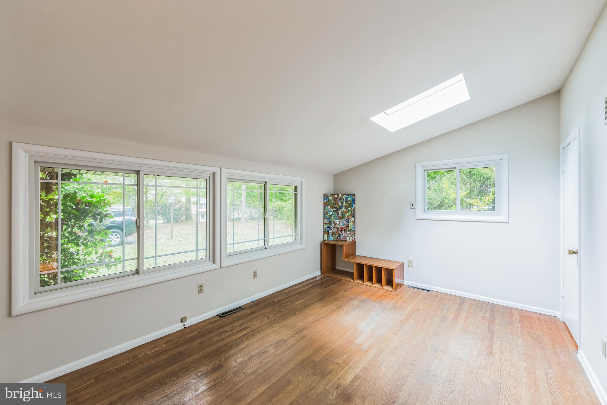 WHITFORD HILLS - Residential