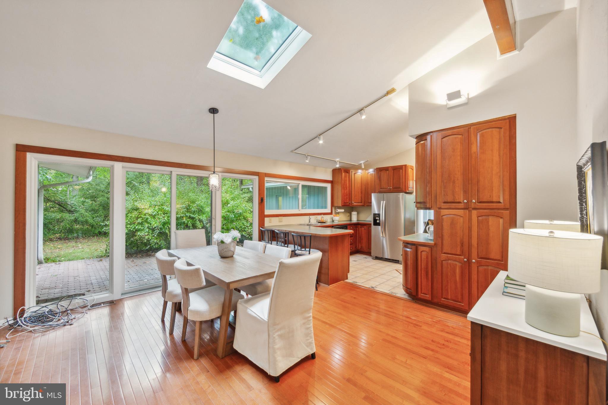 WHITFORD HILLS - Residential
