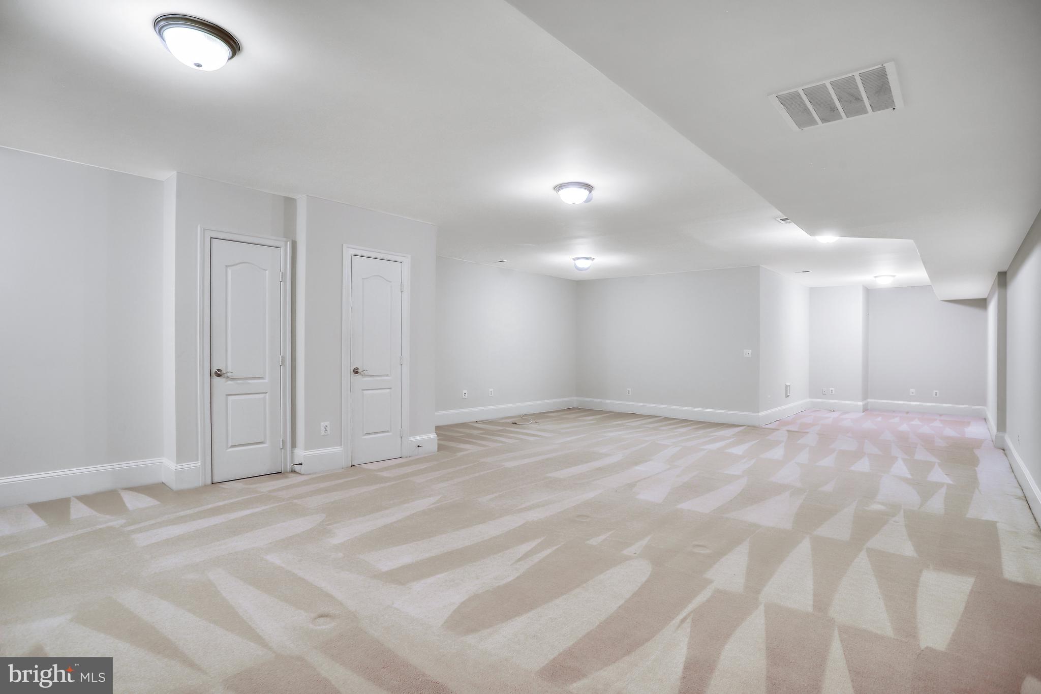 EVANS FARM - Residential