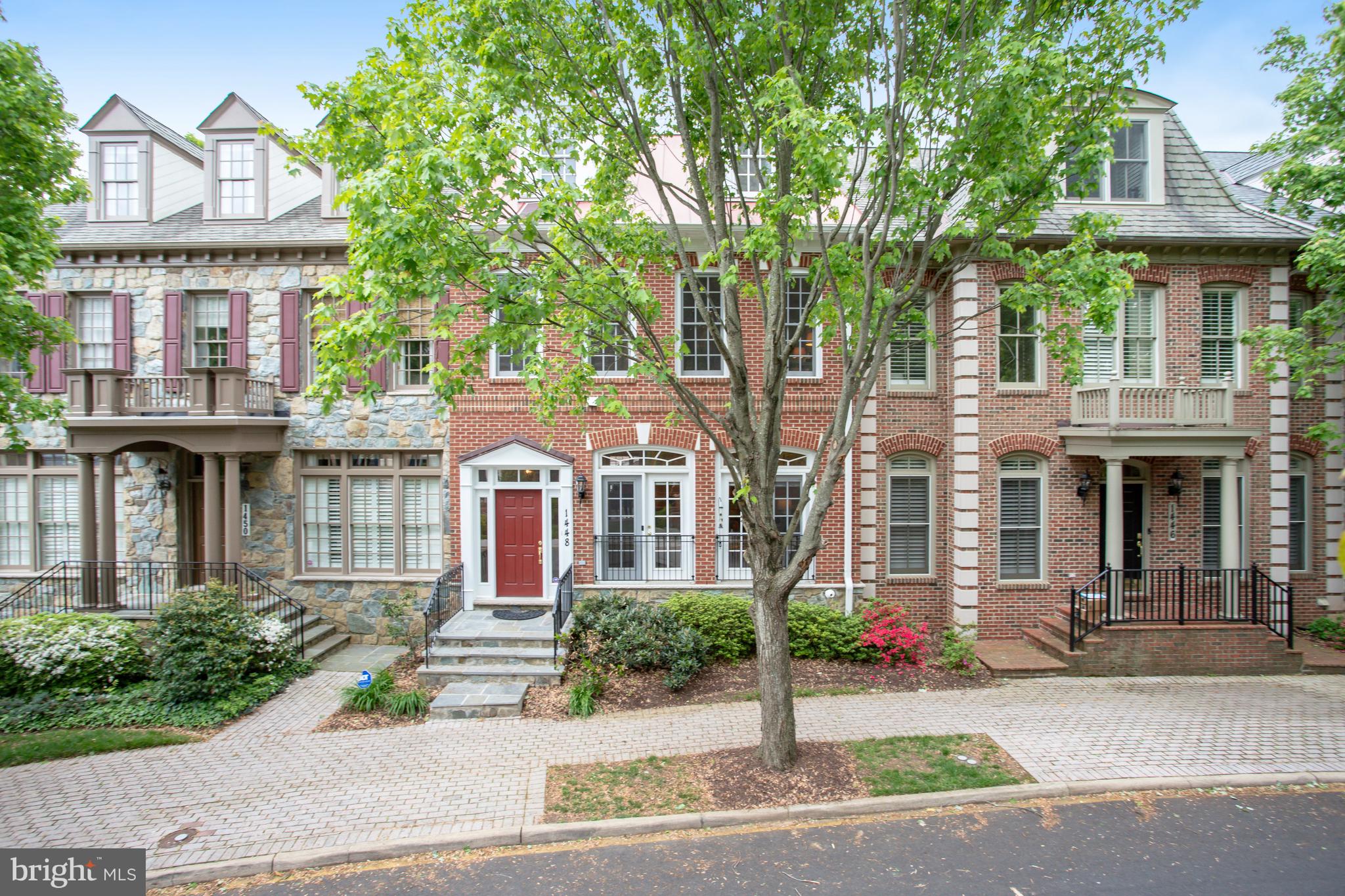 EVANS FARM - Residential