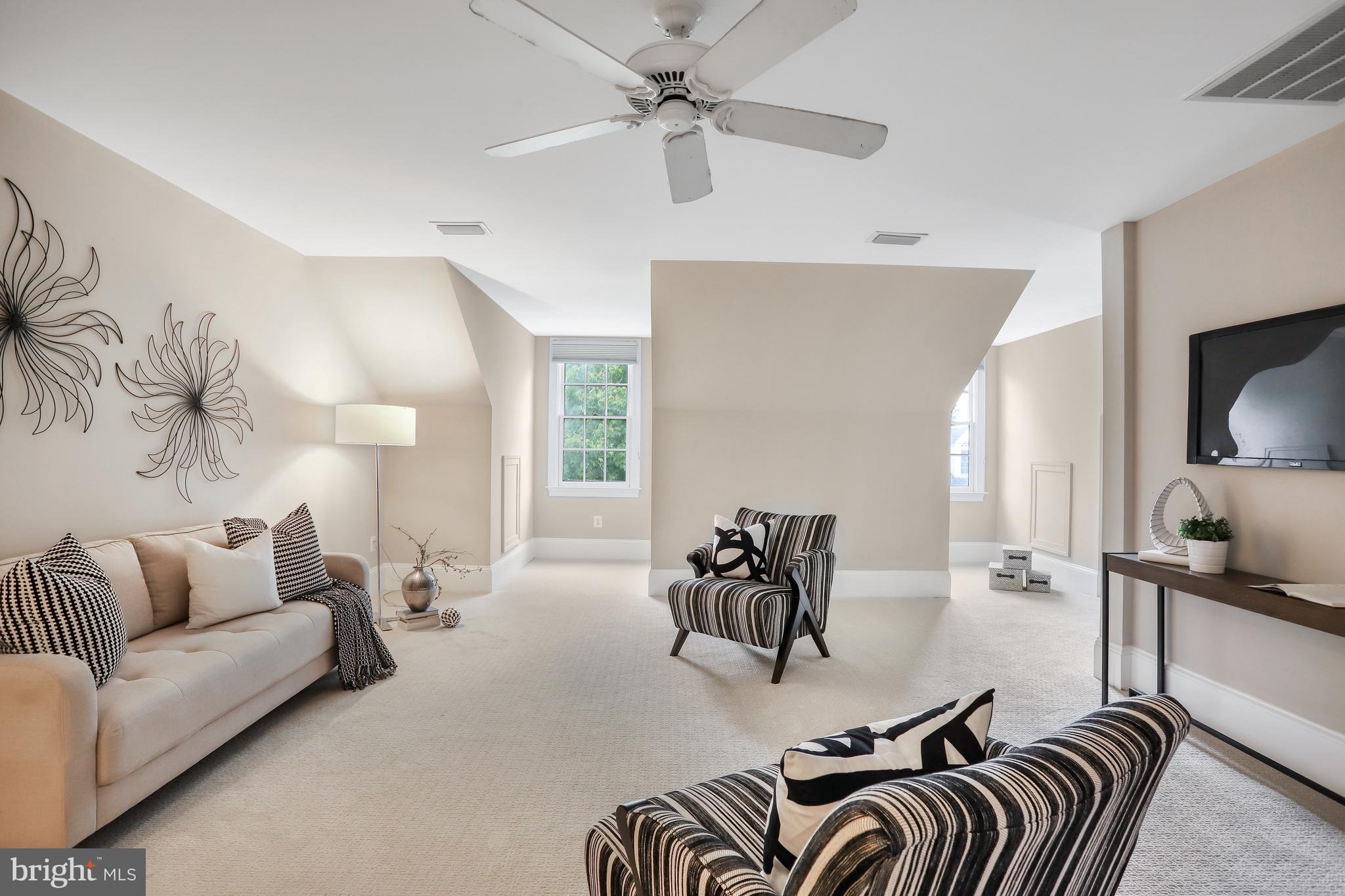 EVANS FARM - Residential