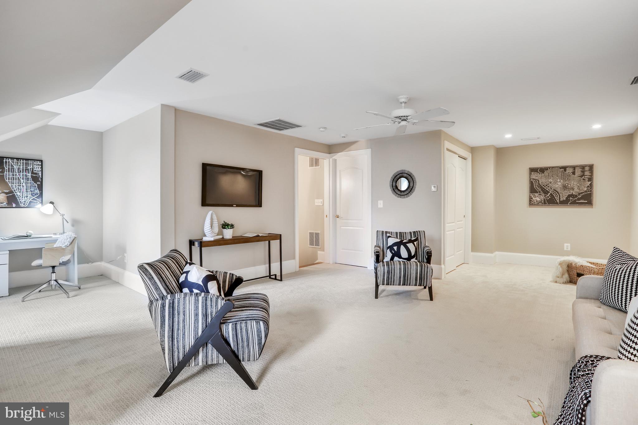 EVANS FARM - Residential