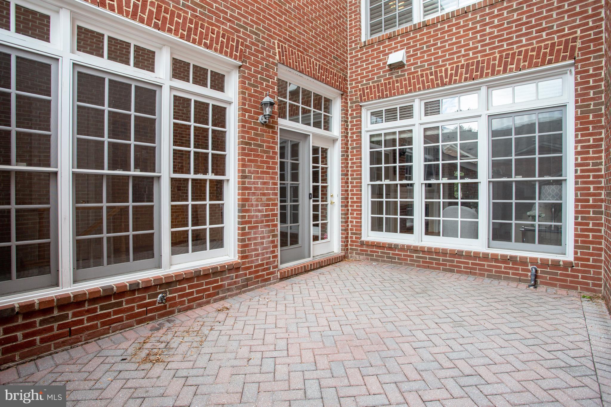 EVANS FARM - Residential