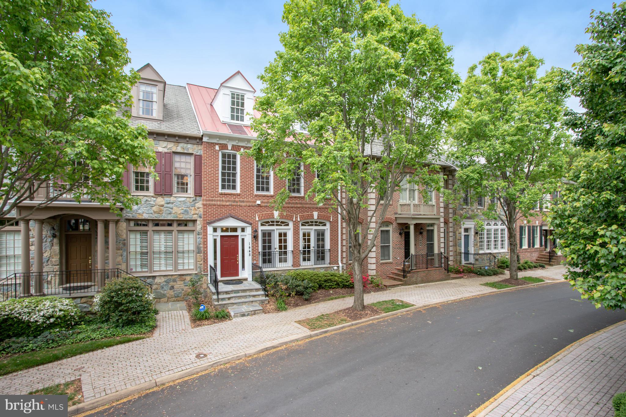 EVANS FARM - Residential