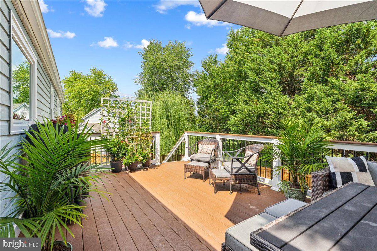 FOUNTAIN ROCK MANOR - Residential