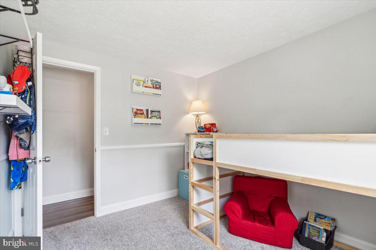 FOUNTAIN ROCK MANOR - Residential