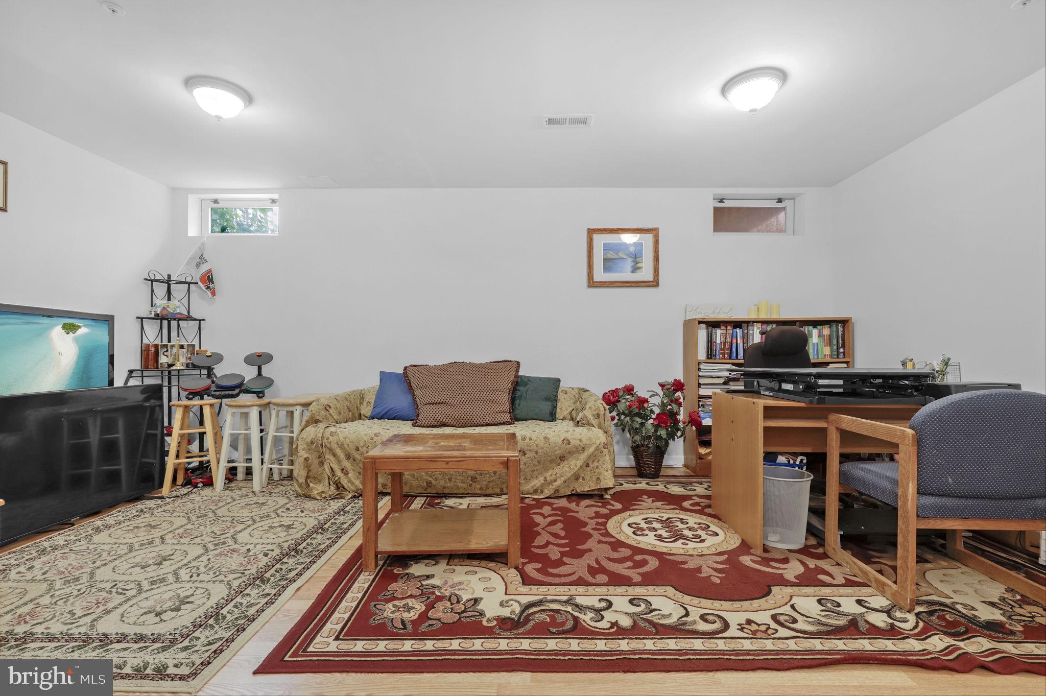 WILLOW BROOK - Residential