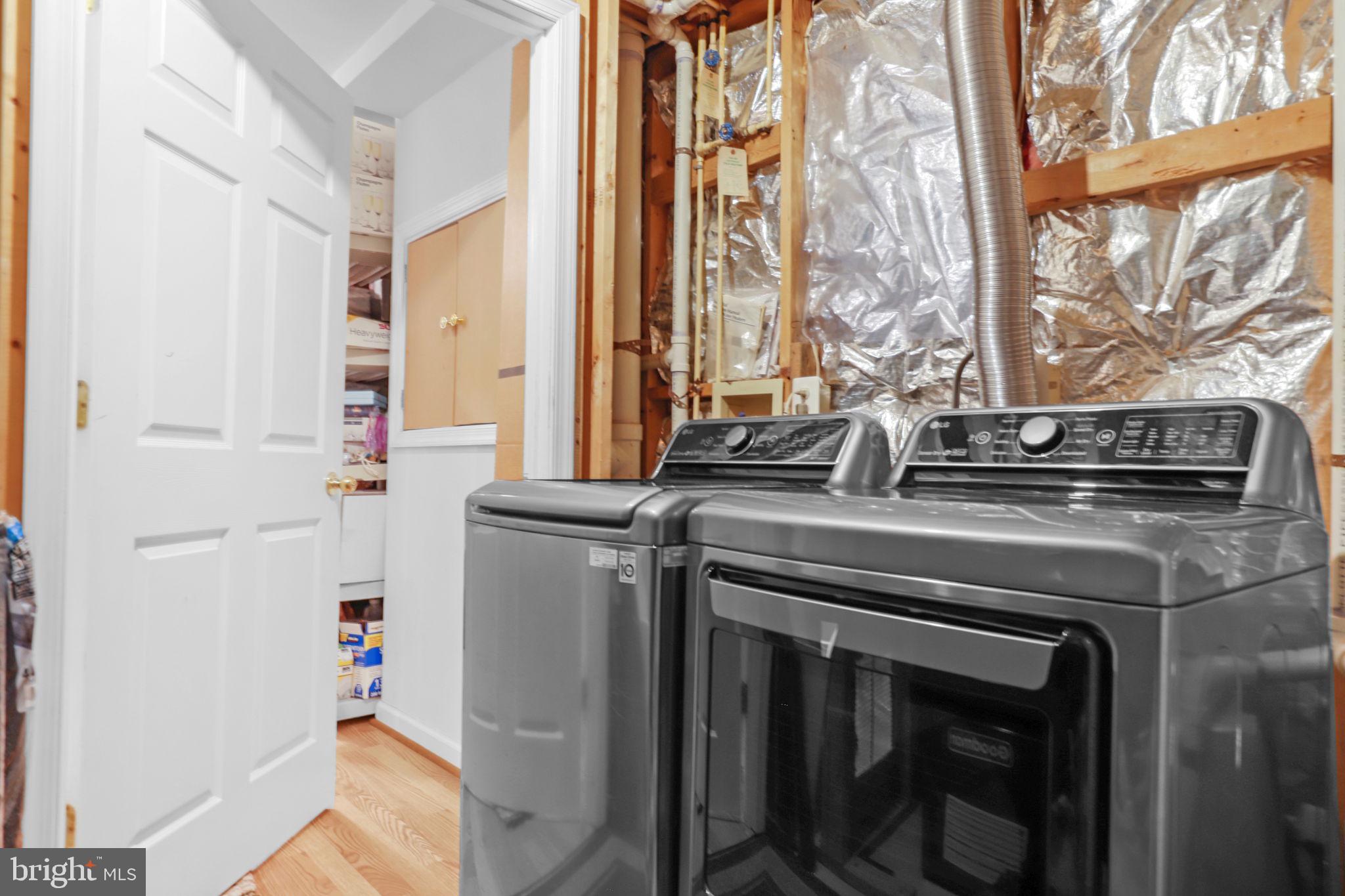 WILLOW BROOK - Residential