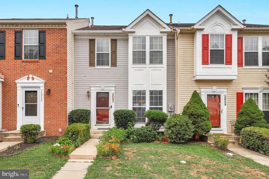 Discover this well-maintained, north facing, townhome with 3 BR, 3.5 baths, three finished levels with ceramic tile and hardwood flooring throughout (no carpeting). The house has 9-foot ceilings throughout and cathedral ceilings on the upper-level. Great kitchen with brand-new quartz countertops and backsplash (2025), complemented by new sink, and new stainless-steel appliances. Fully finished basement with full bathroom and two storage areas. The laundry room contains almost new washer and dryer (2022). The furnace was replaced in 2023, and the roof was replaced in 2019. Two assigned spaces and several visiting parking spaces in the front. Very near tot lot and community park.  Close to employment centers, commuter routes, schools, shopping, dining, places or worship and recreational opportunities. Convenient to most everything, yet away from the maddening crowd!