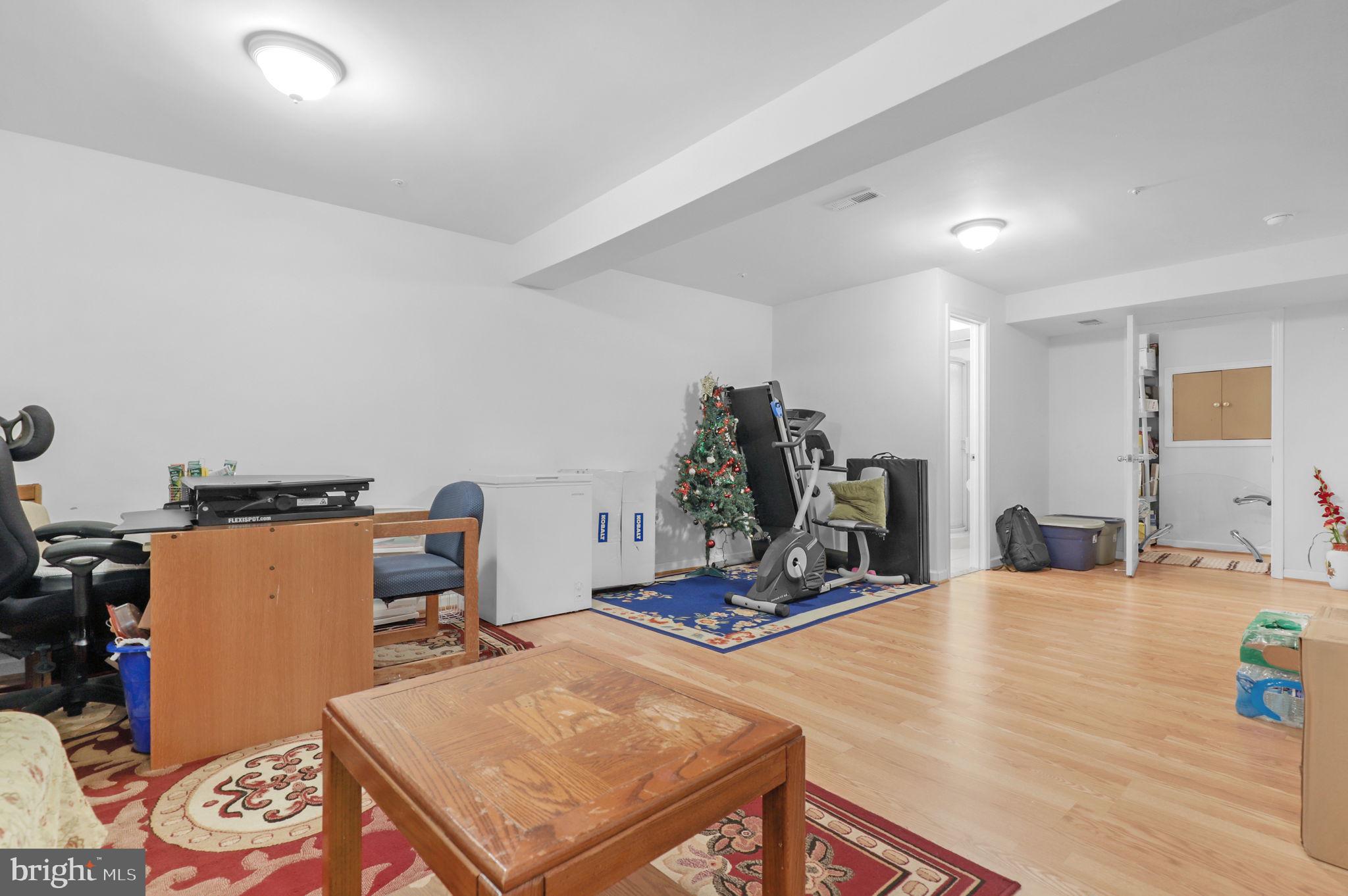 WILLOW BROOK - Residential