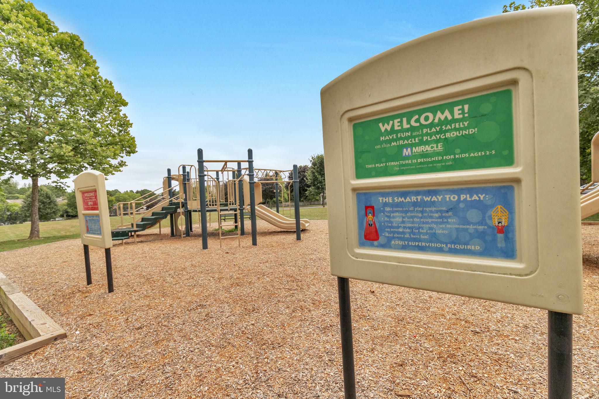 WILLOW BROOK - Residential