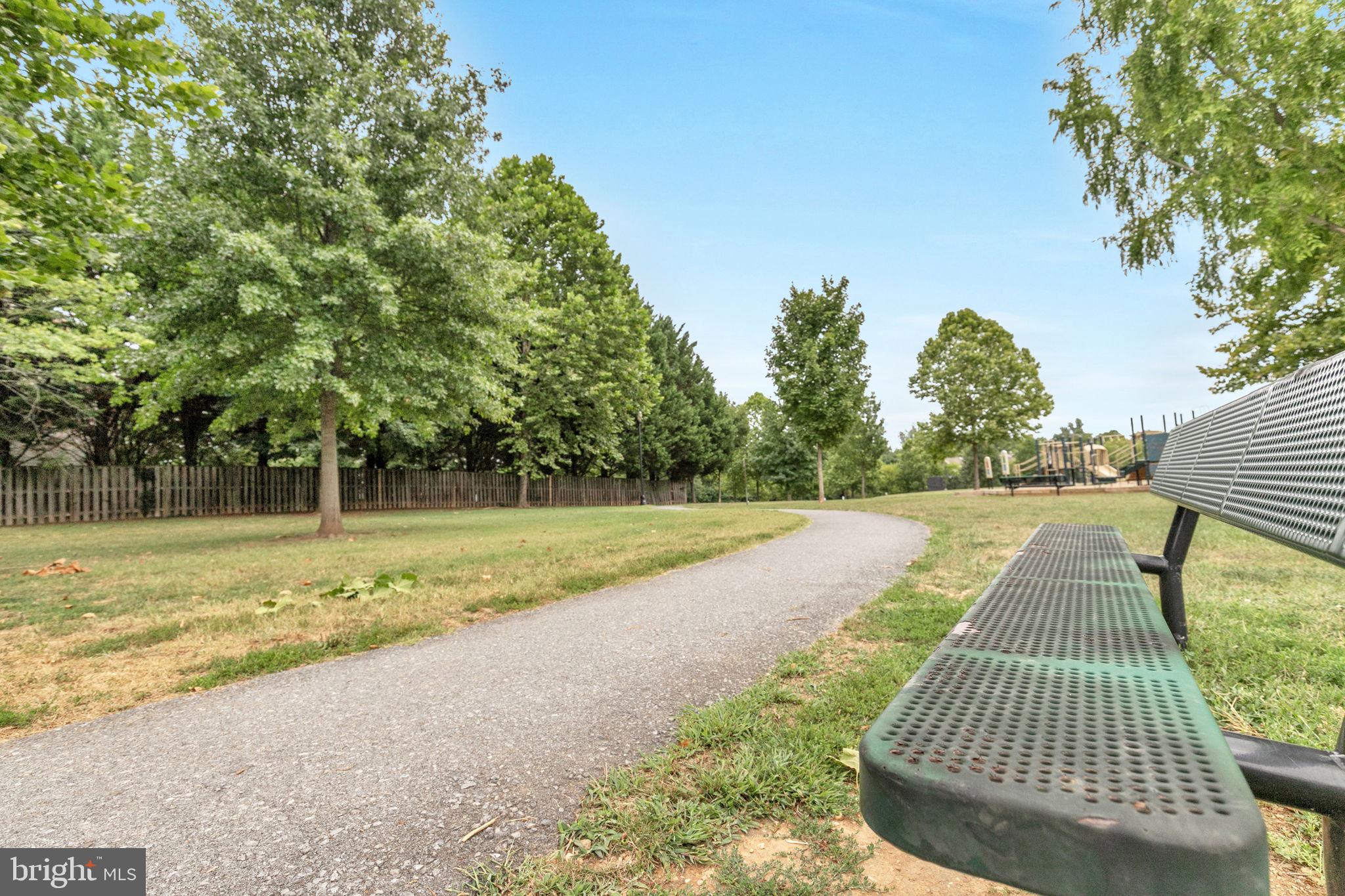 WILLOW BROOK - Residential