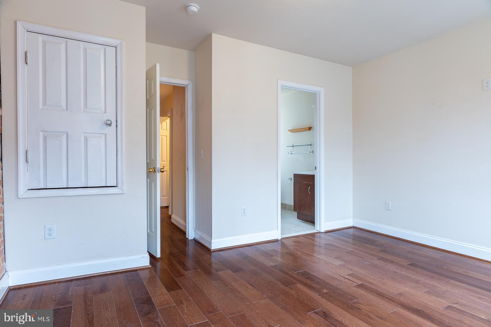 FEDERAL HILL HISTORIC DISTRICT - Residential Lease