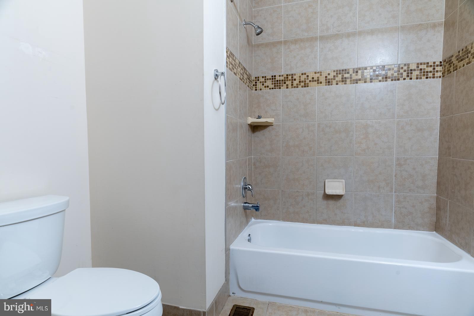 FEDERAL HILL HISTORIC DISTRICT - Residential Lease