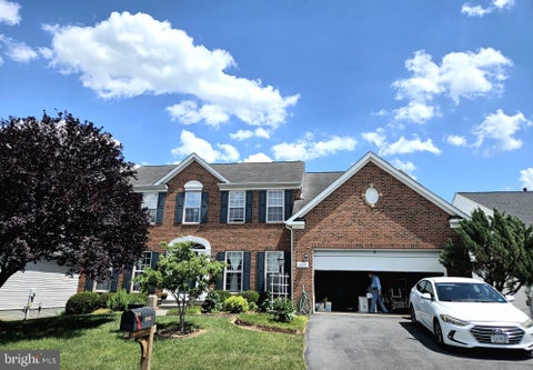 Photo of 214 Stephens Run Street, STEPHENS CITY, VA 22655 (MLS # VAFV2045012)