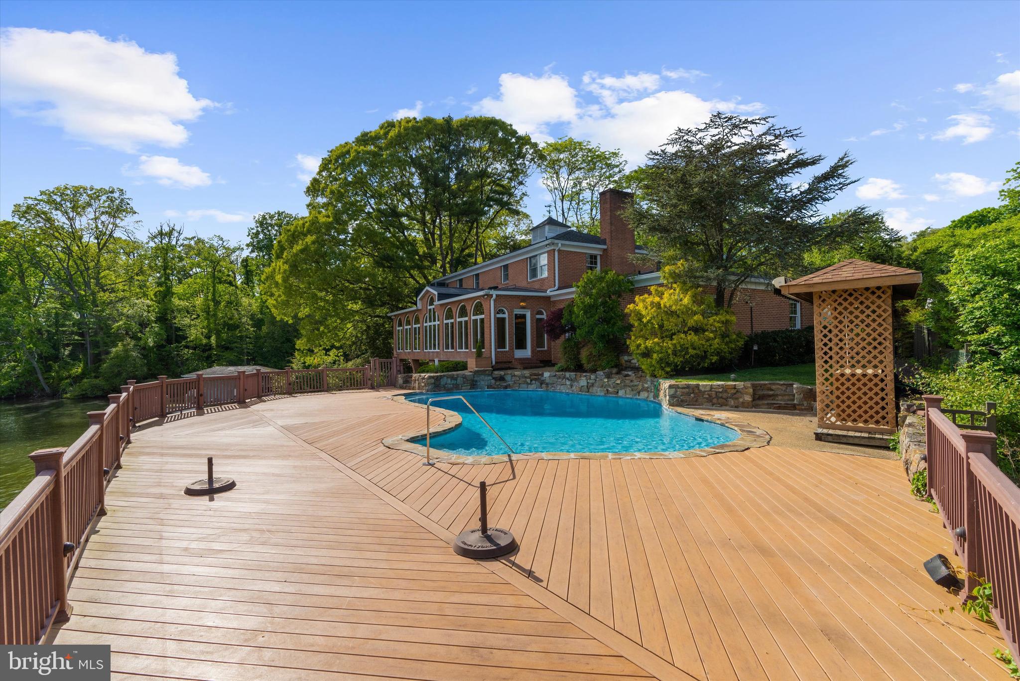 WEST SEVERNA PARK - Residential