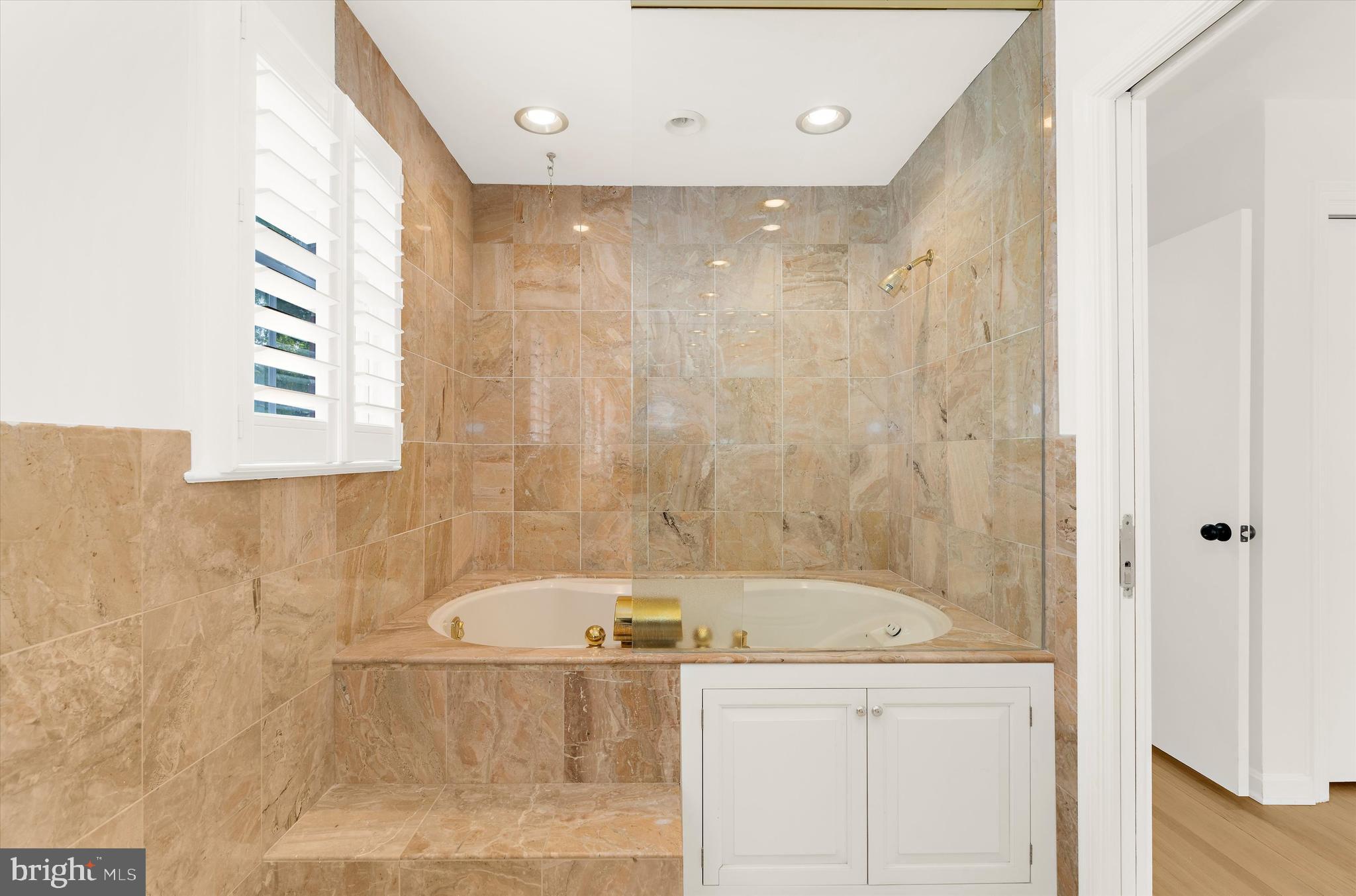 WEST SEVERNA PARK - Residential