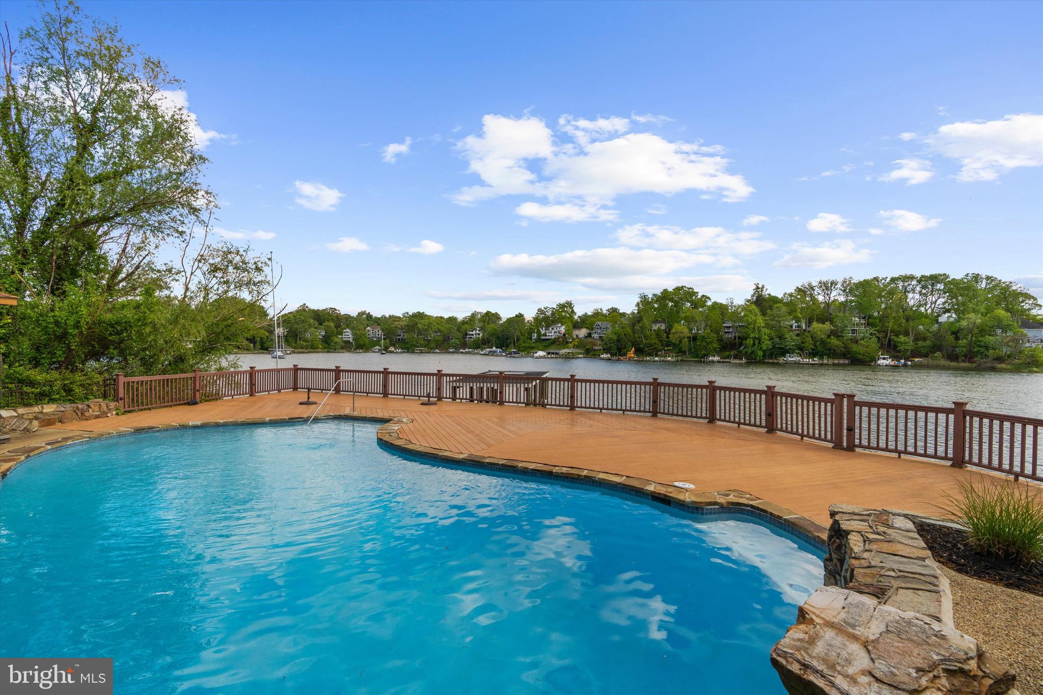 WEST SEVERNA PARK - Residential