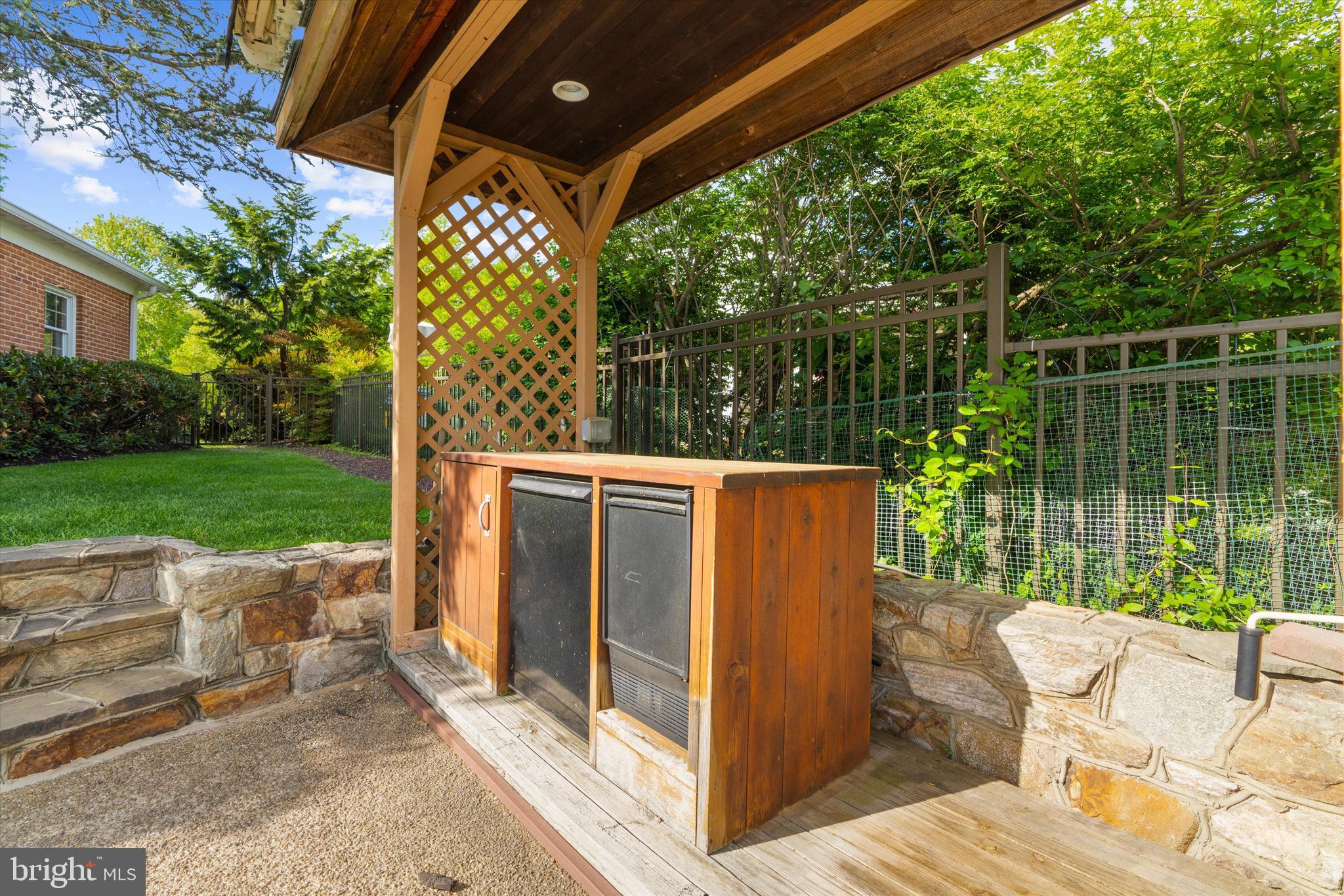 WEST SEVERNA PARK - Residential