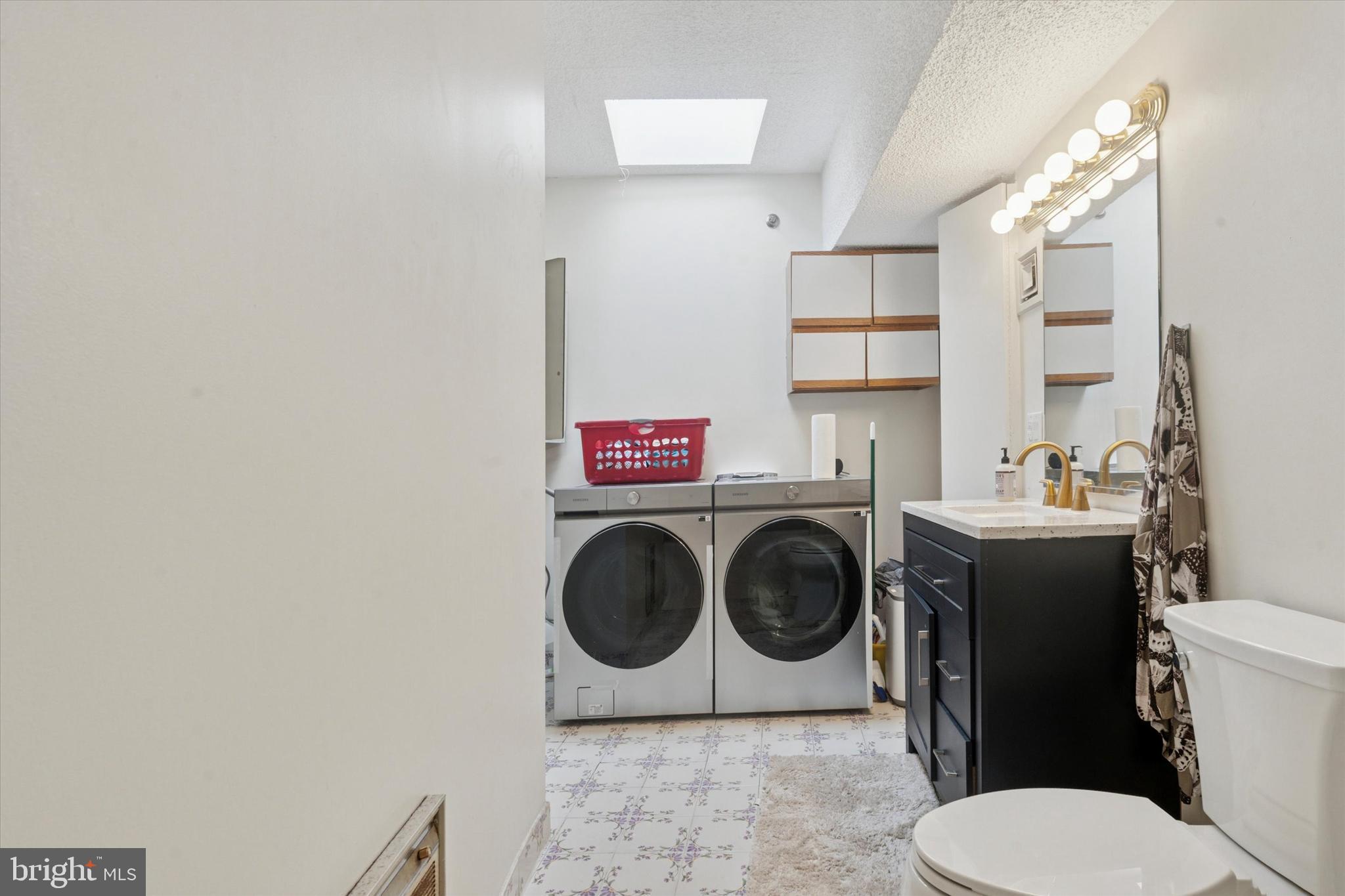 WYNNEFIELD HEIGHTS - Residential