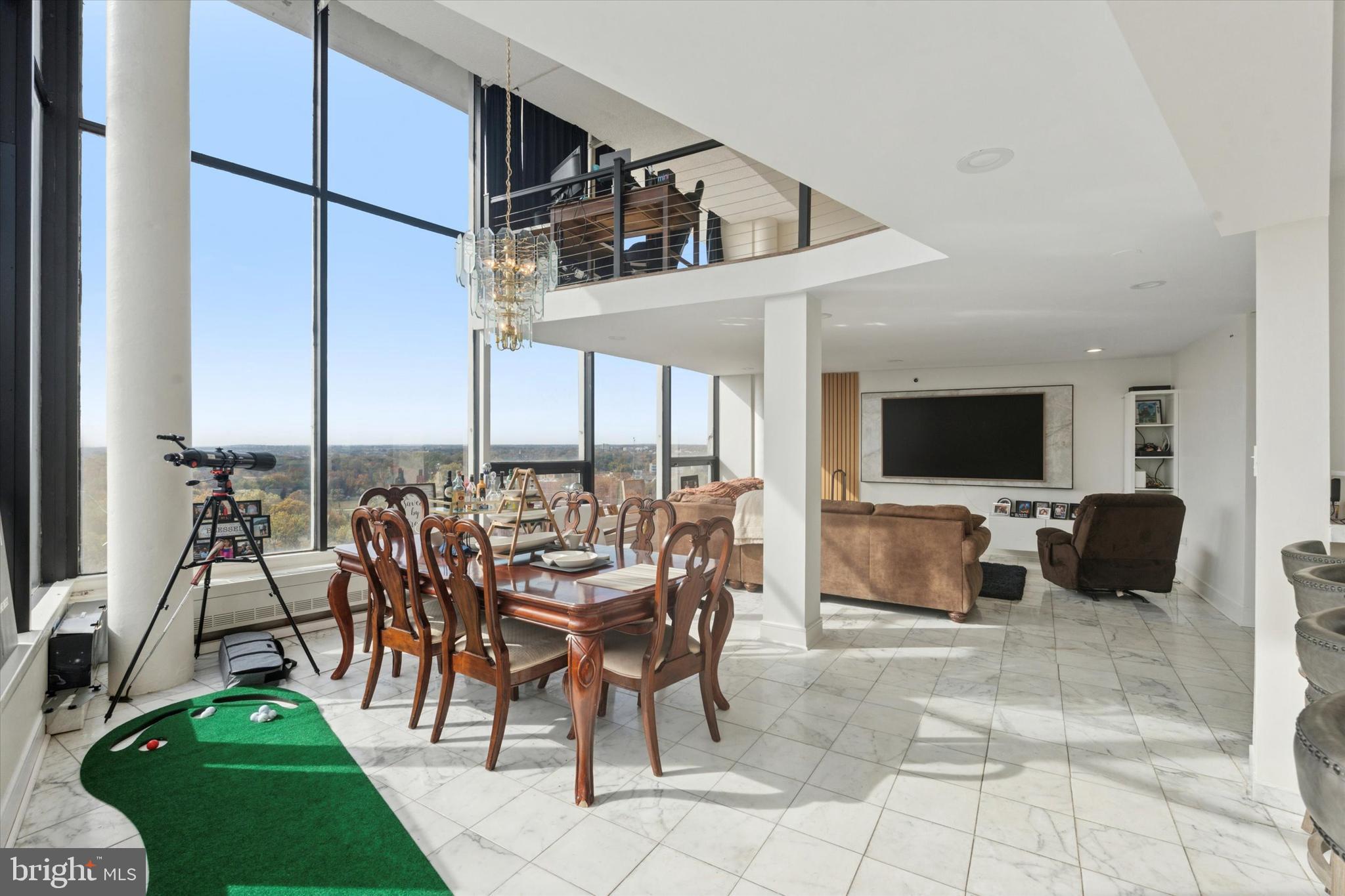 WYNNEFIELD HEIGHTS - Residential