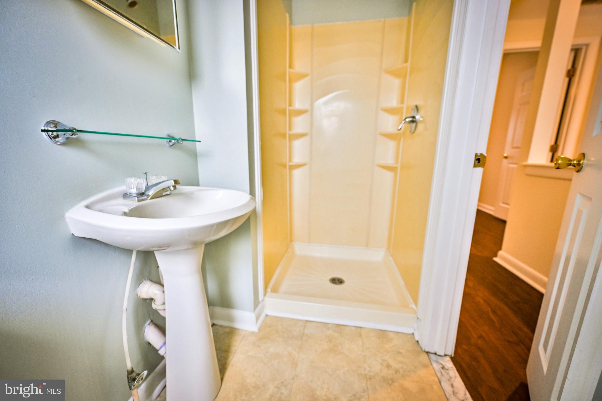 SOUTH BALTIMORE - Residential Lease