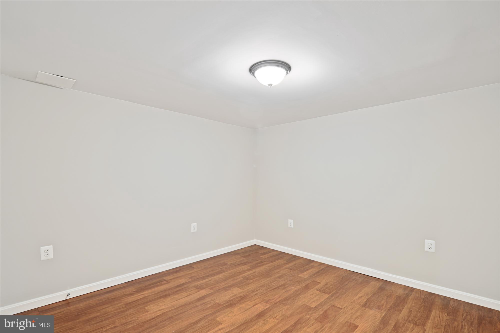 TYLER PARK - Residential Lease