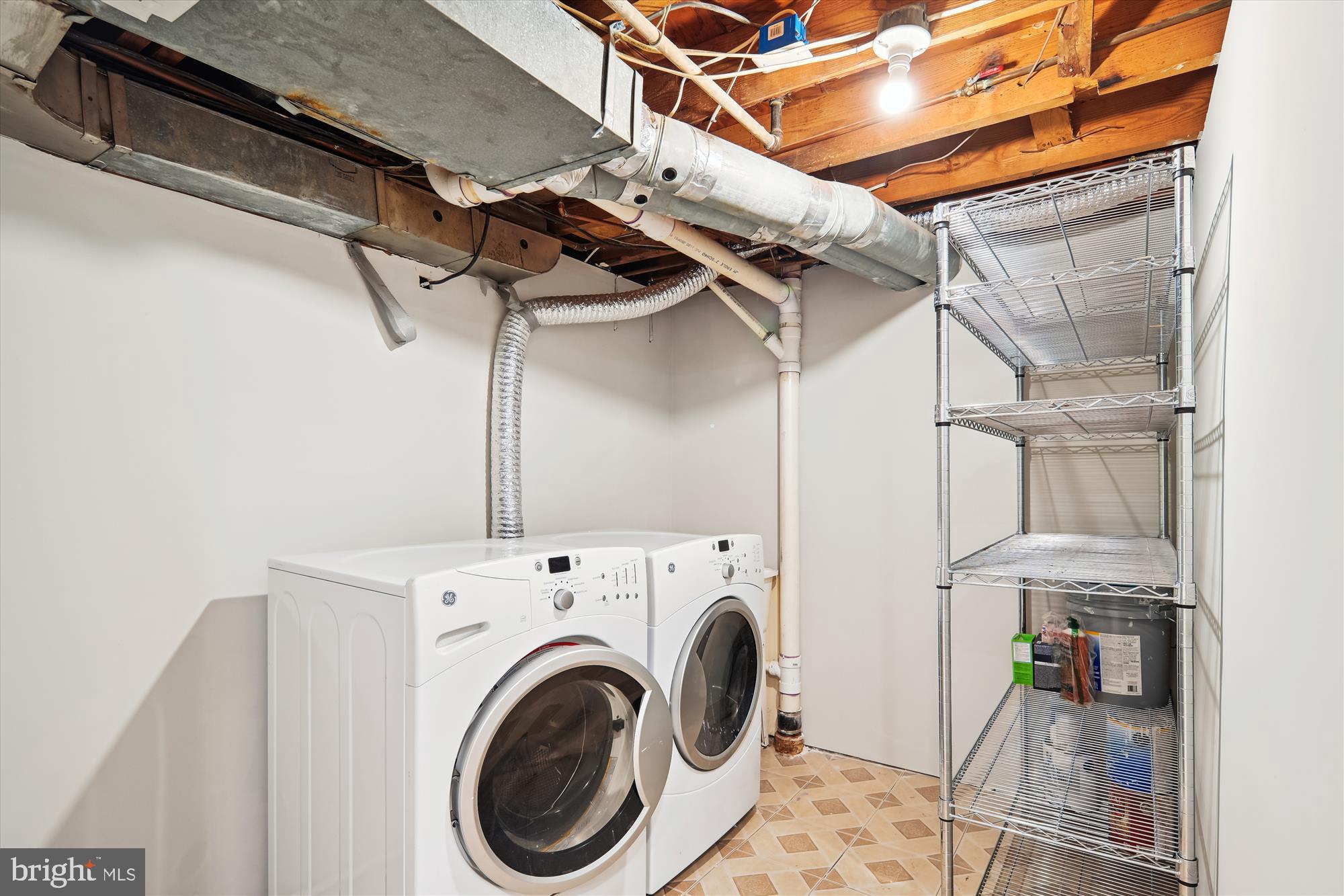 TYLER PARK - Residential Lease