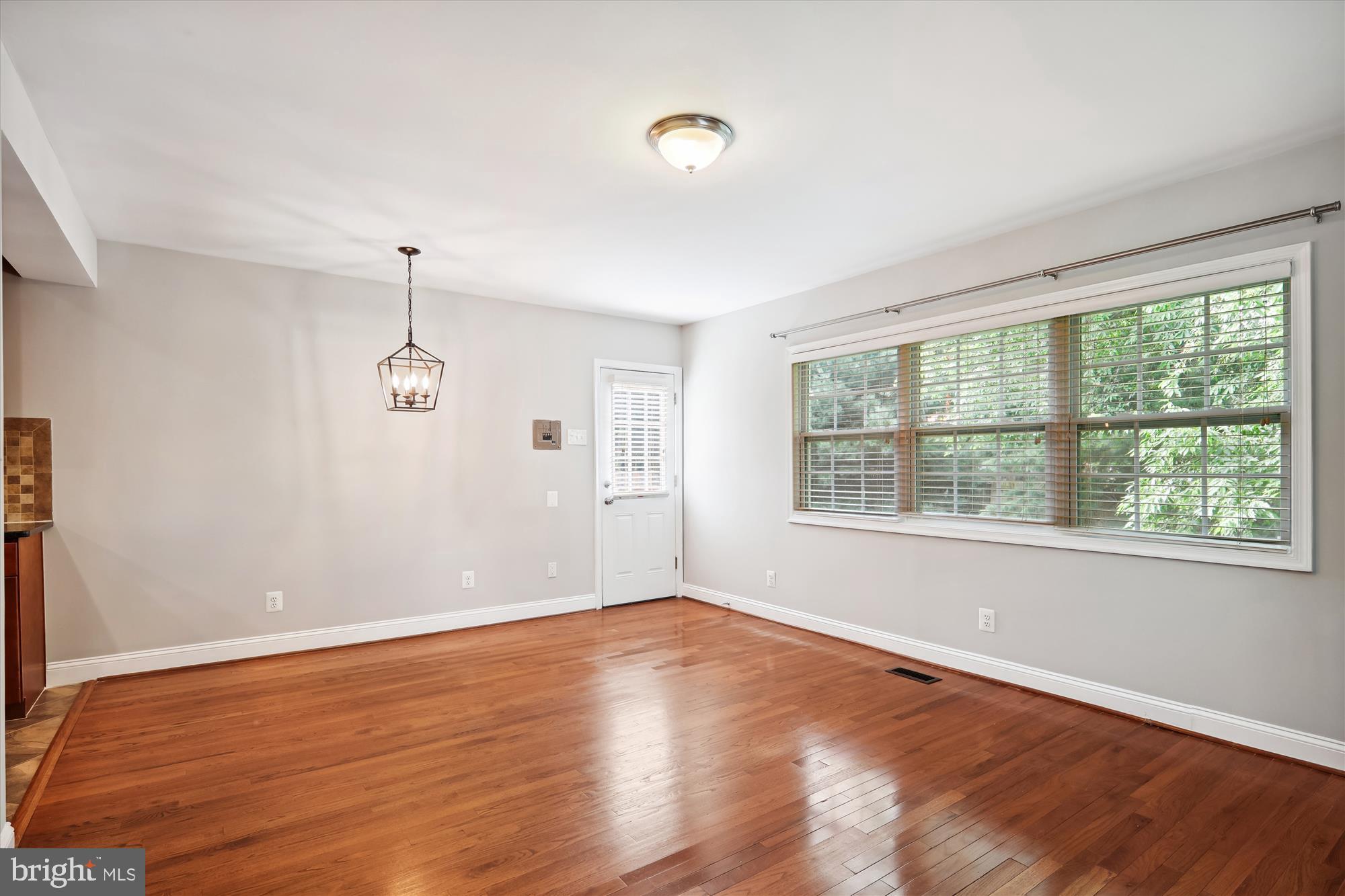 TYLER PARK - Residential Lease