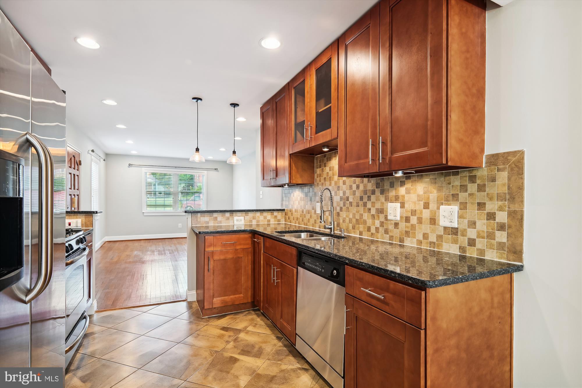 TYLER PARK - Residential Lease