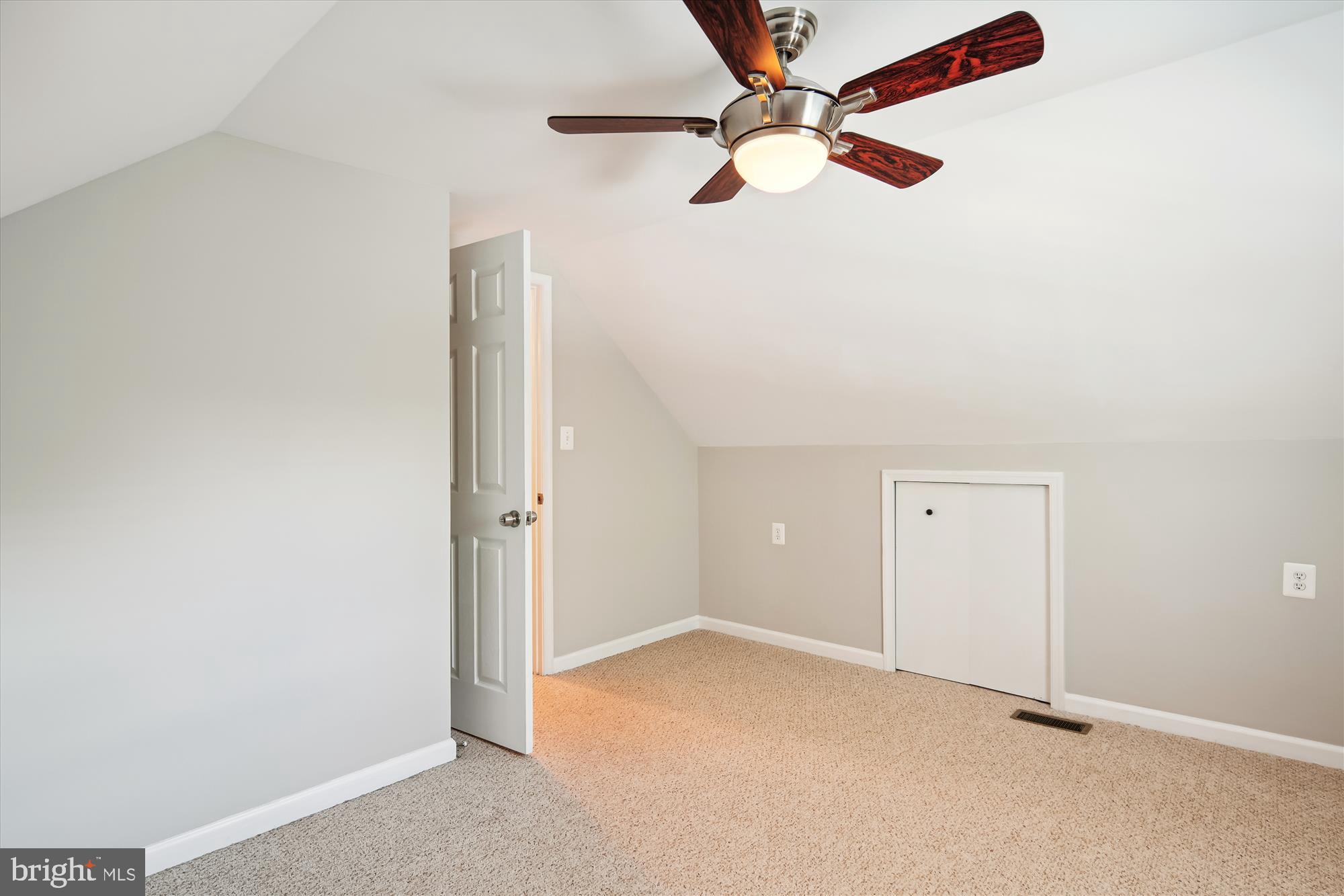 TYLER PARK - Residential Lease