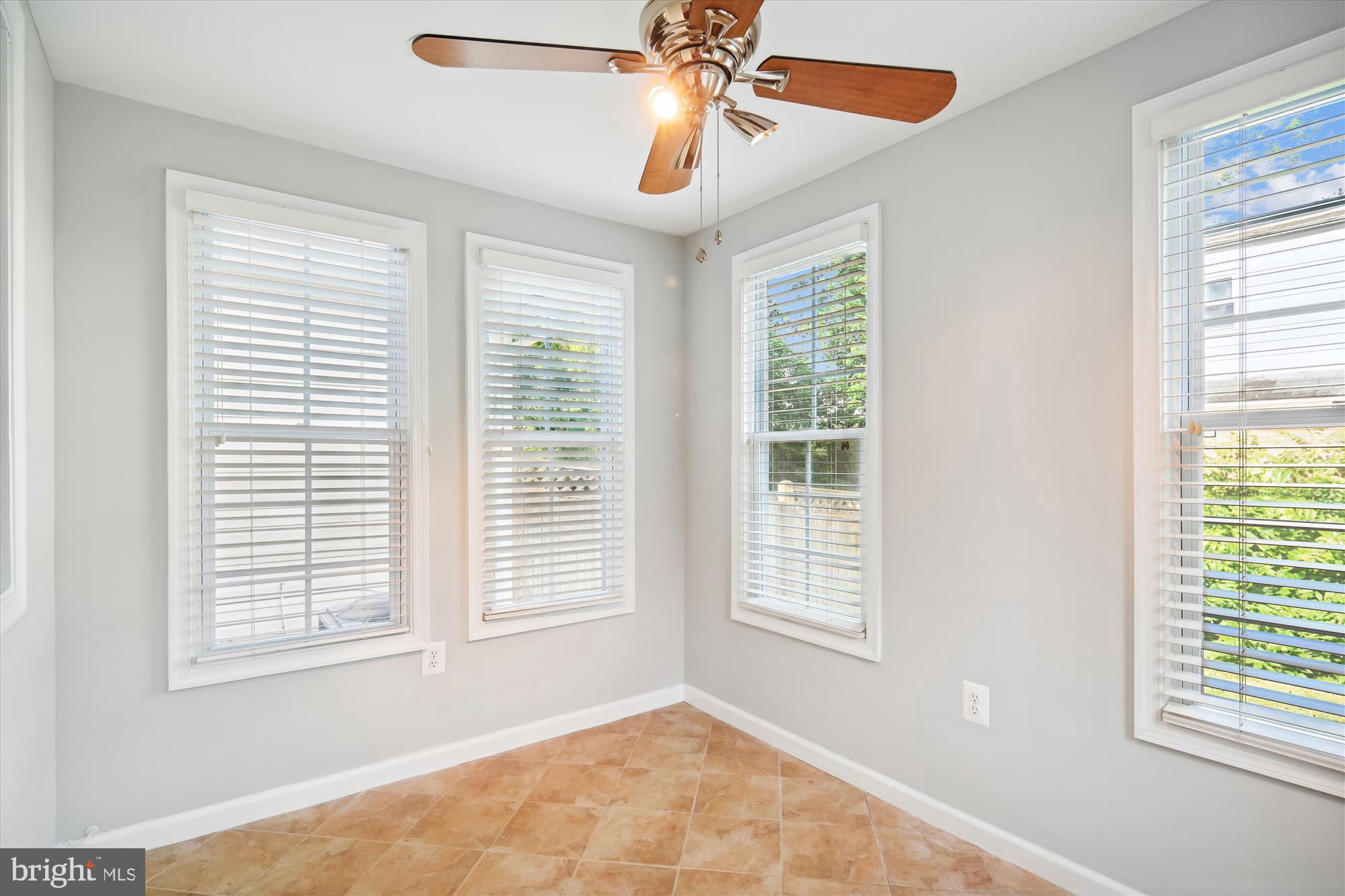 TYLER PARK - Residential Lease