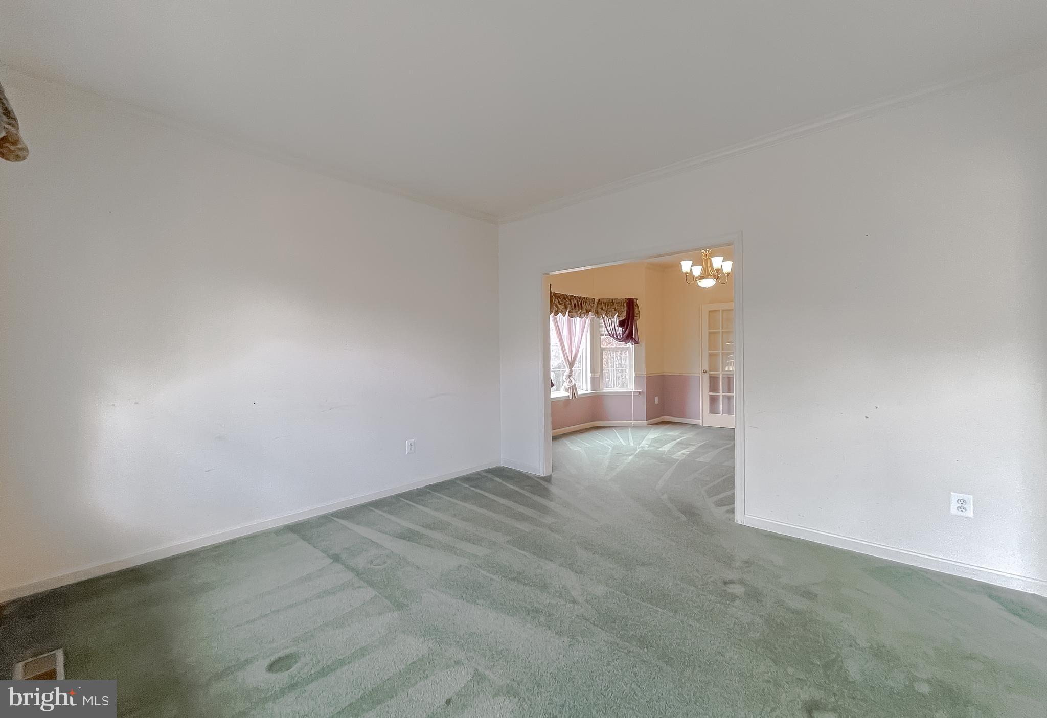 PEMBROOKE - Residential