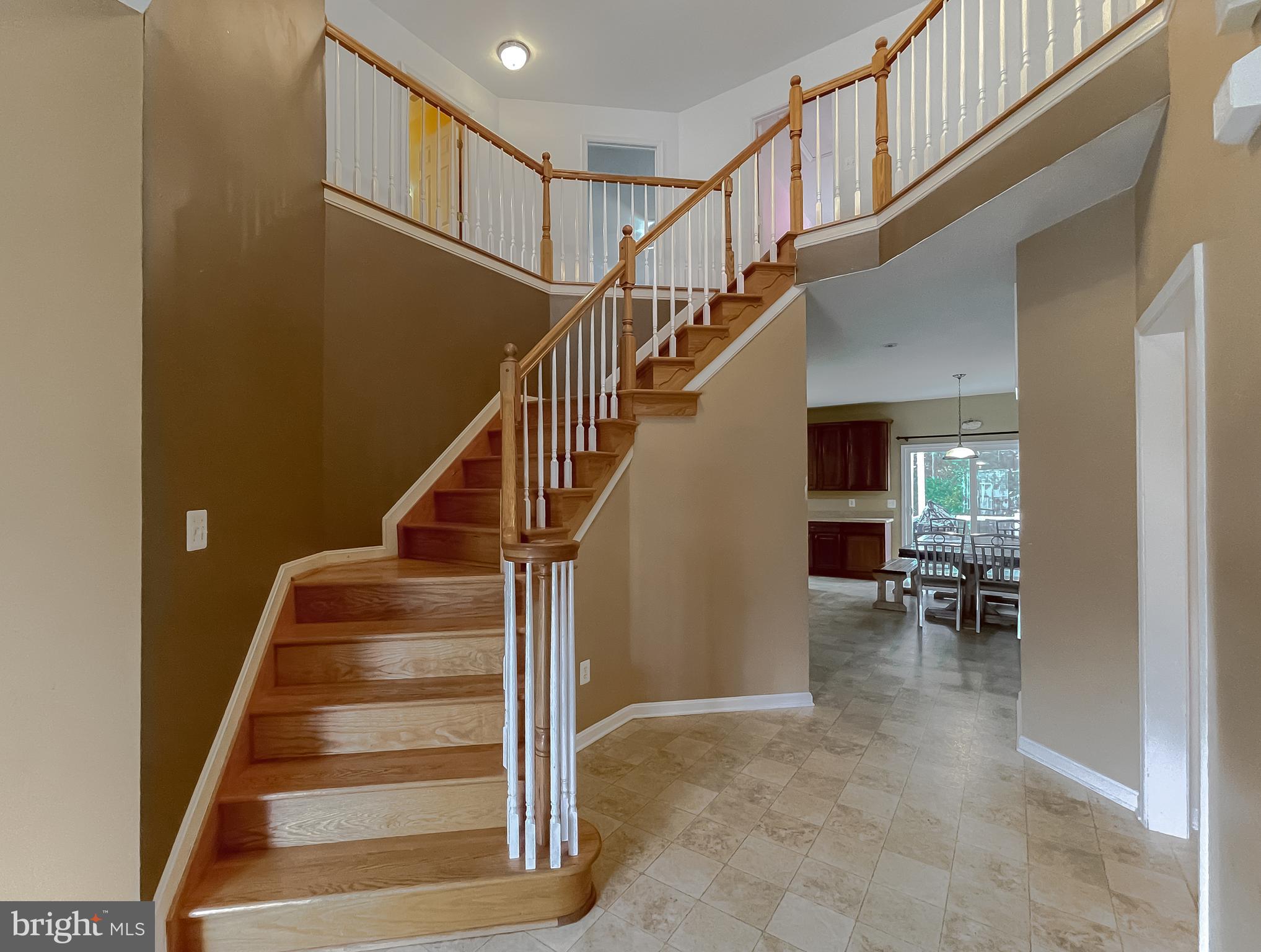 PEMBROOKE - Residential