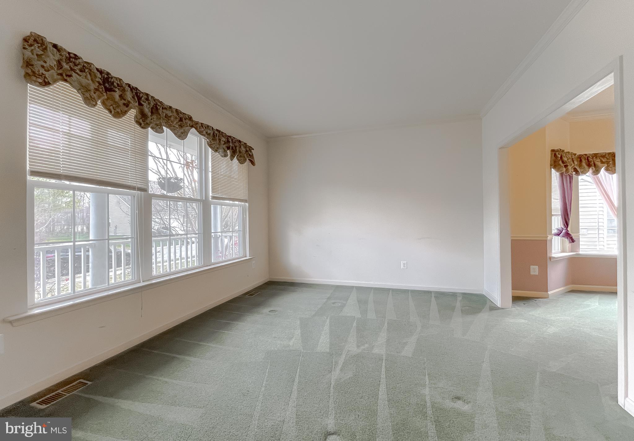 PEMBROOKE - Residential