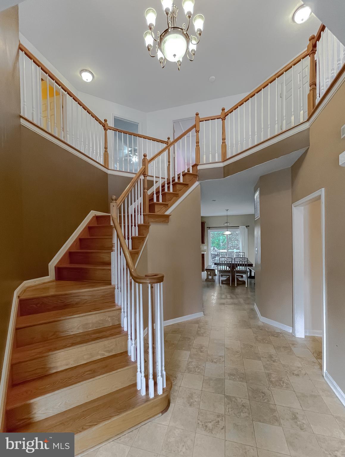 PEMBROOKE - Residential