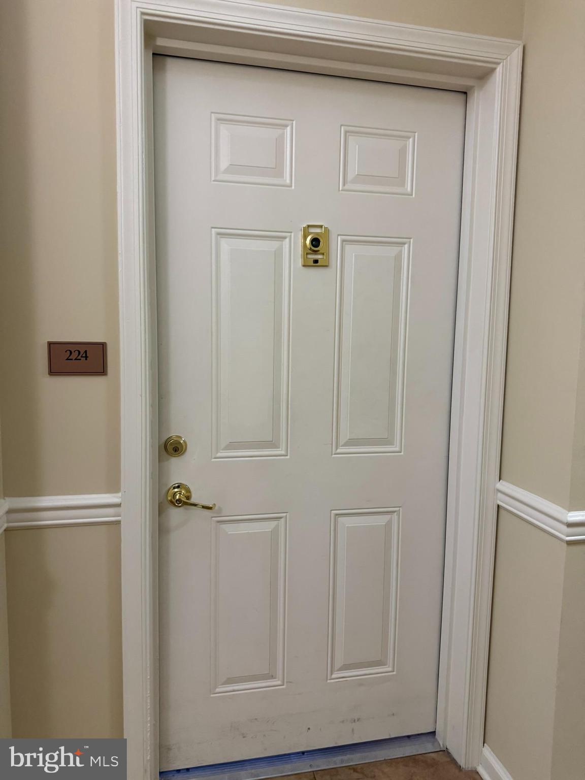 224 BREEDERS CUP DRIVE