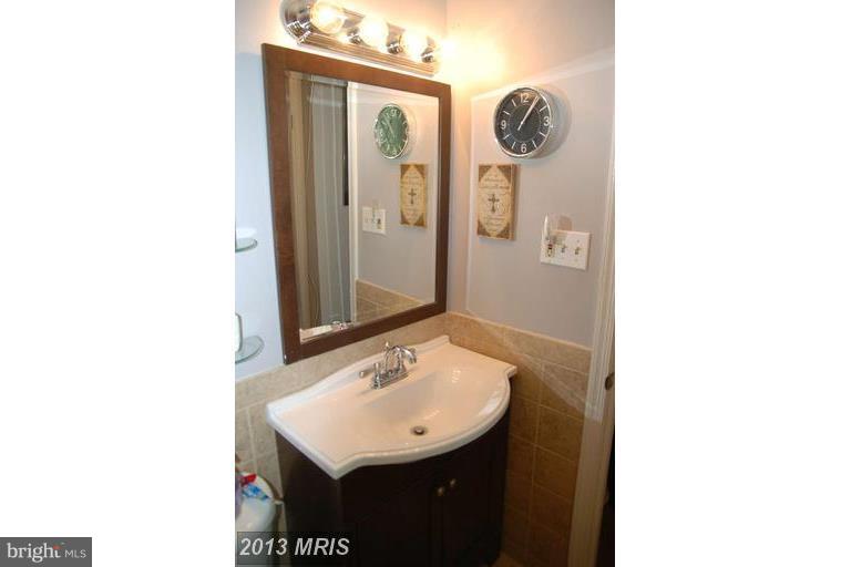 RAVENSWORTH GROVE - Residential Lease