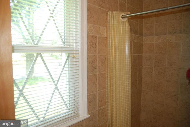 RAVENSWORTH GROVE - Residential Lease