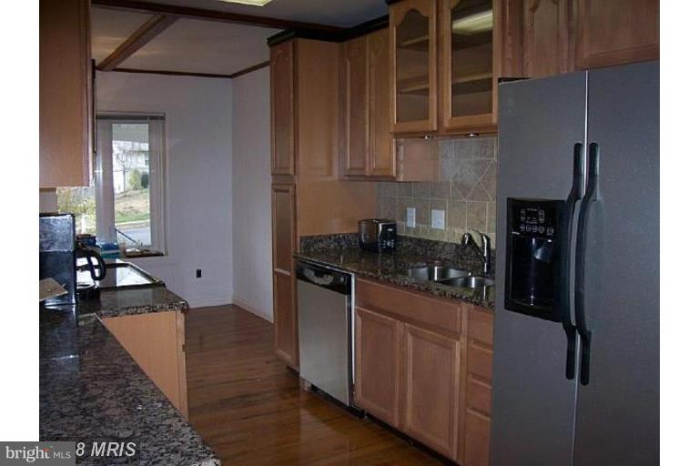 RAVENSWORTH GROVE - Residential Lease